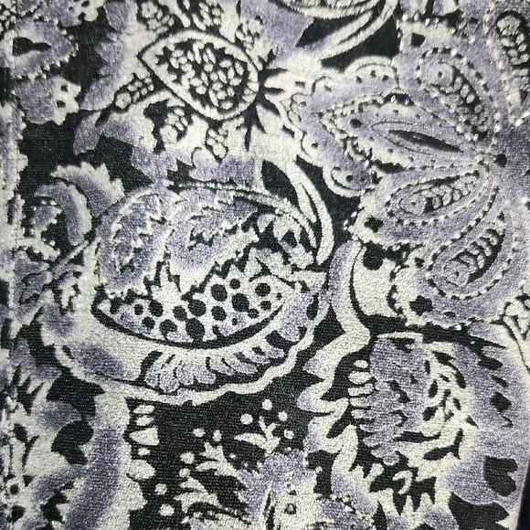 Black, Grey, And Silver Paisley Kitten Heeled Zip Up Boots Pointy Toe Size 8.5 - Picture 2 of 8